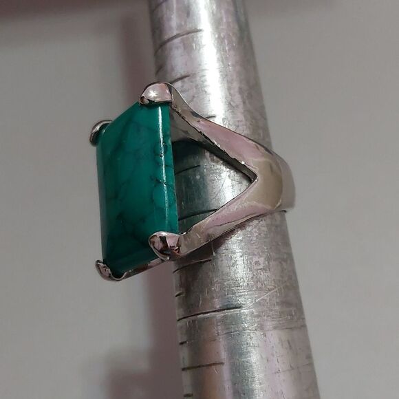 Faux Green Malachite Chunky Statement Cocktail Ring Size 9 Silver Tone - Picture 3 of 7